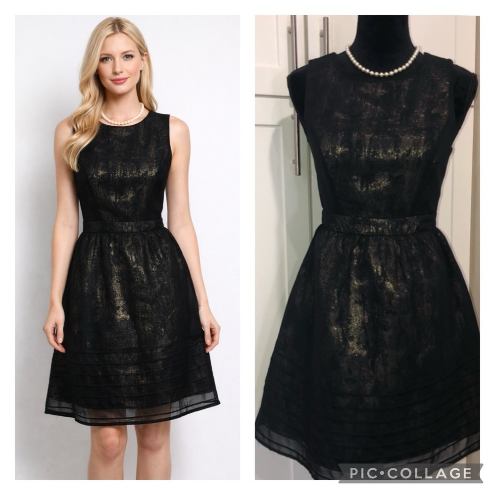 Black sleeveless dress